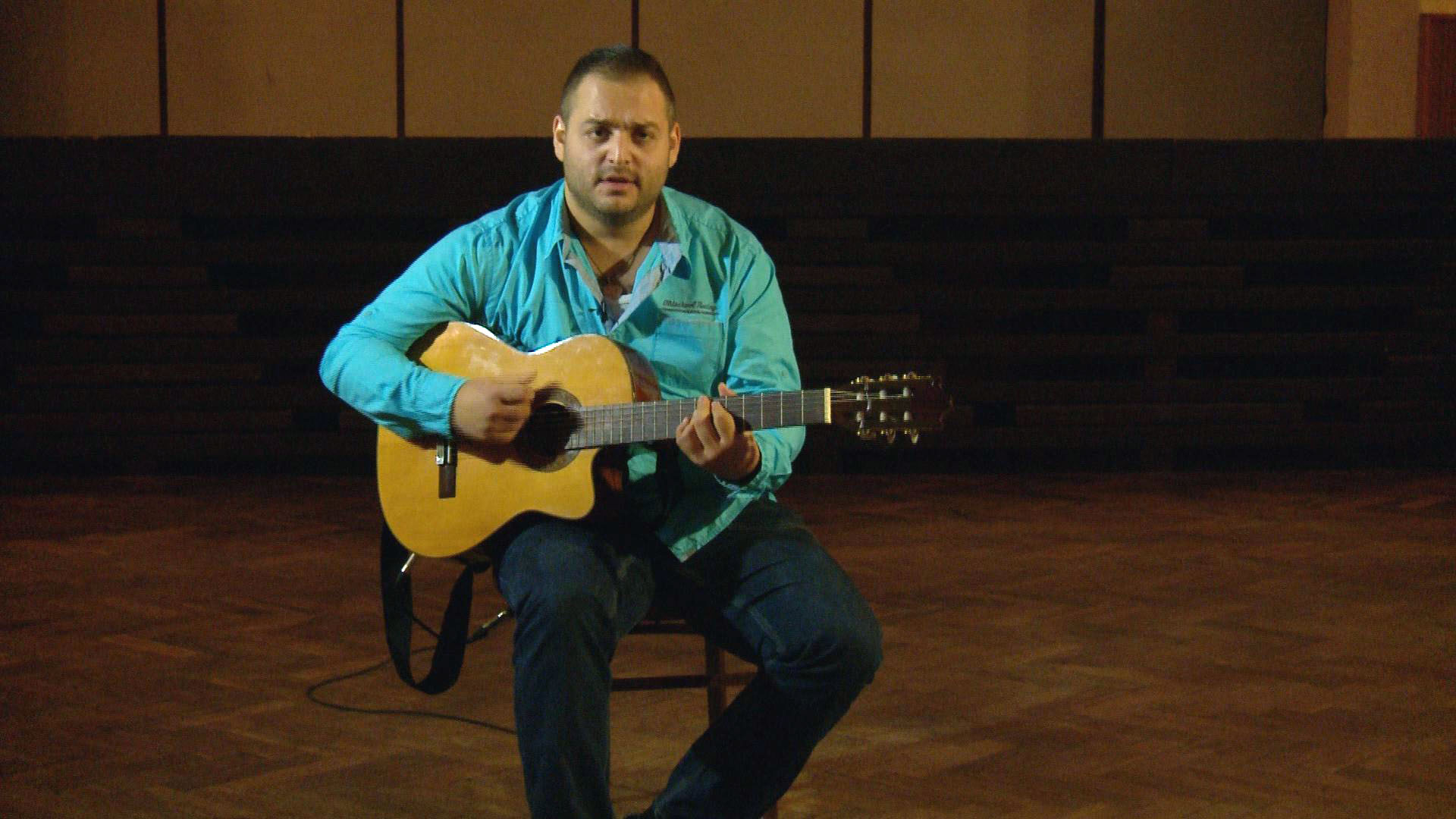 Tomáš Botló – Besame Mucho