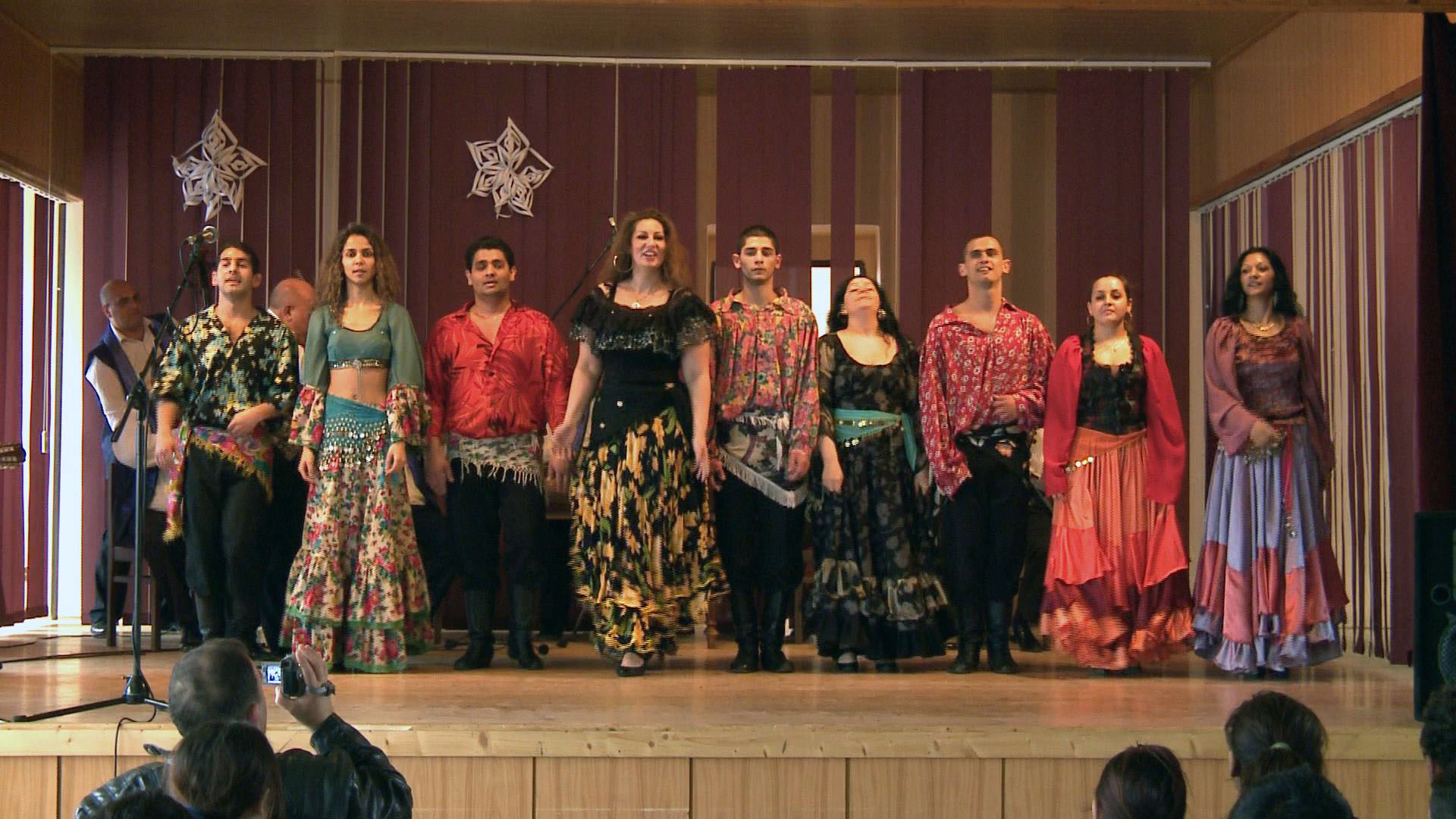 Romathan baví
