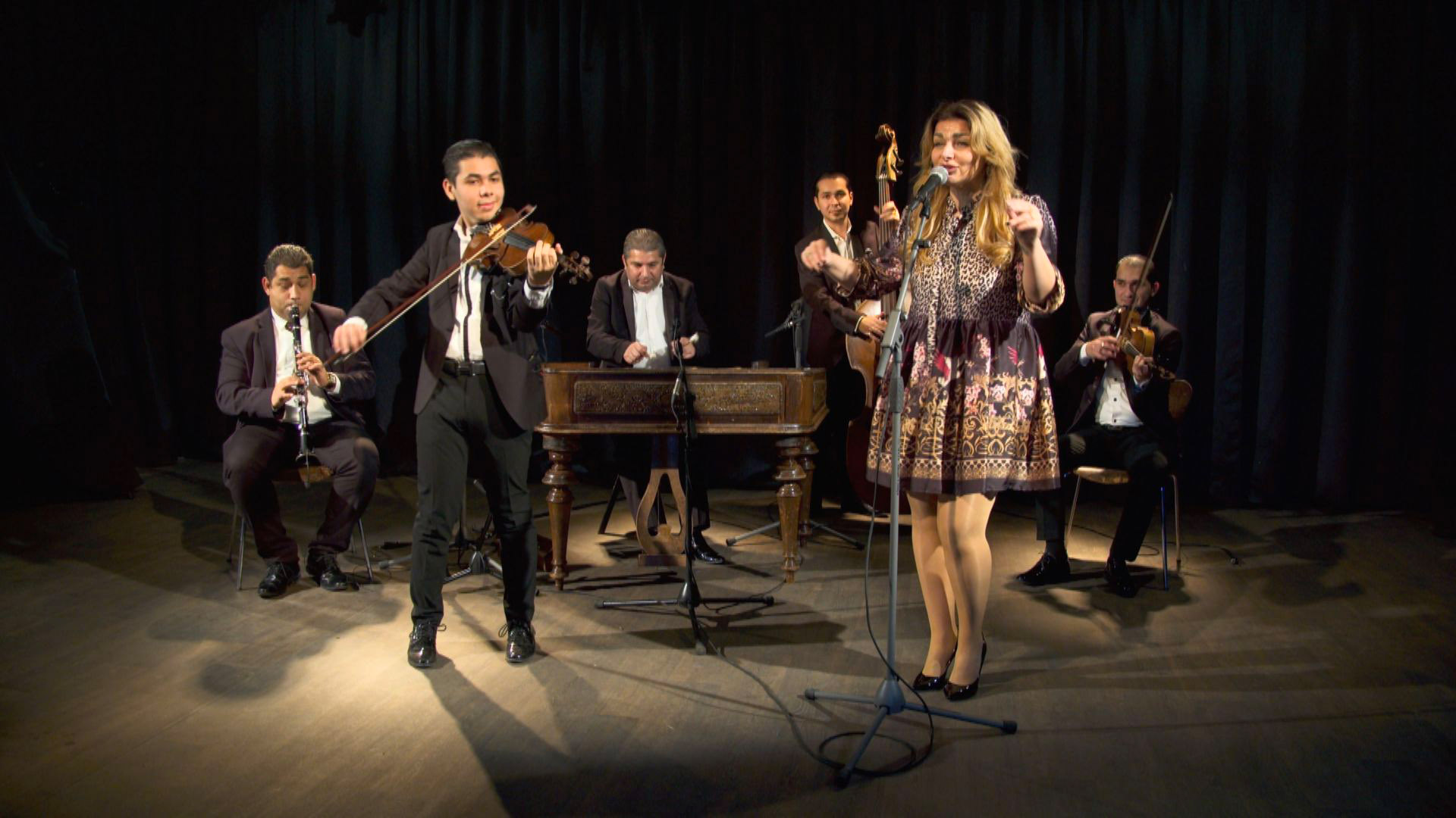Vydávali nevestu – Gitana a Ďusi Band