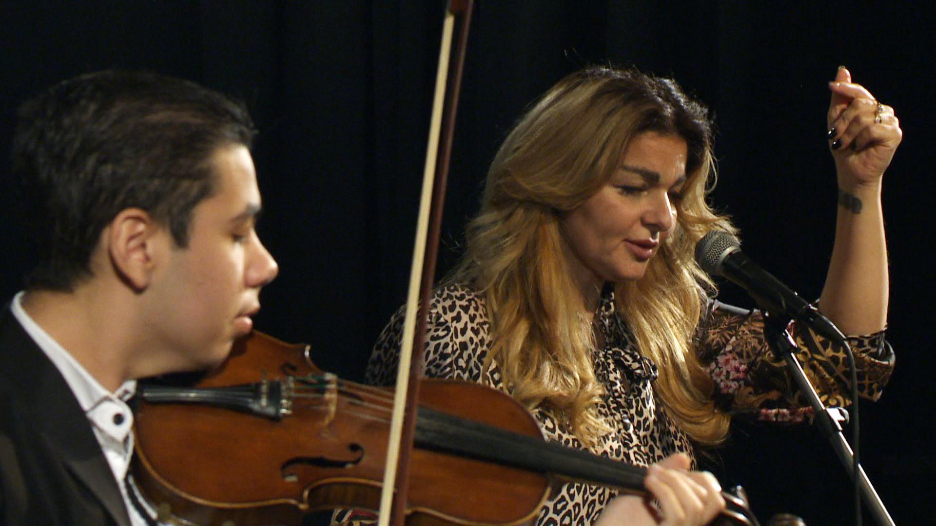 Nane cocha, nane gad (Nemám sukňu, nemám košeľu) – Gitana a Ďusi Band