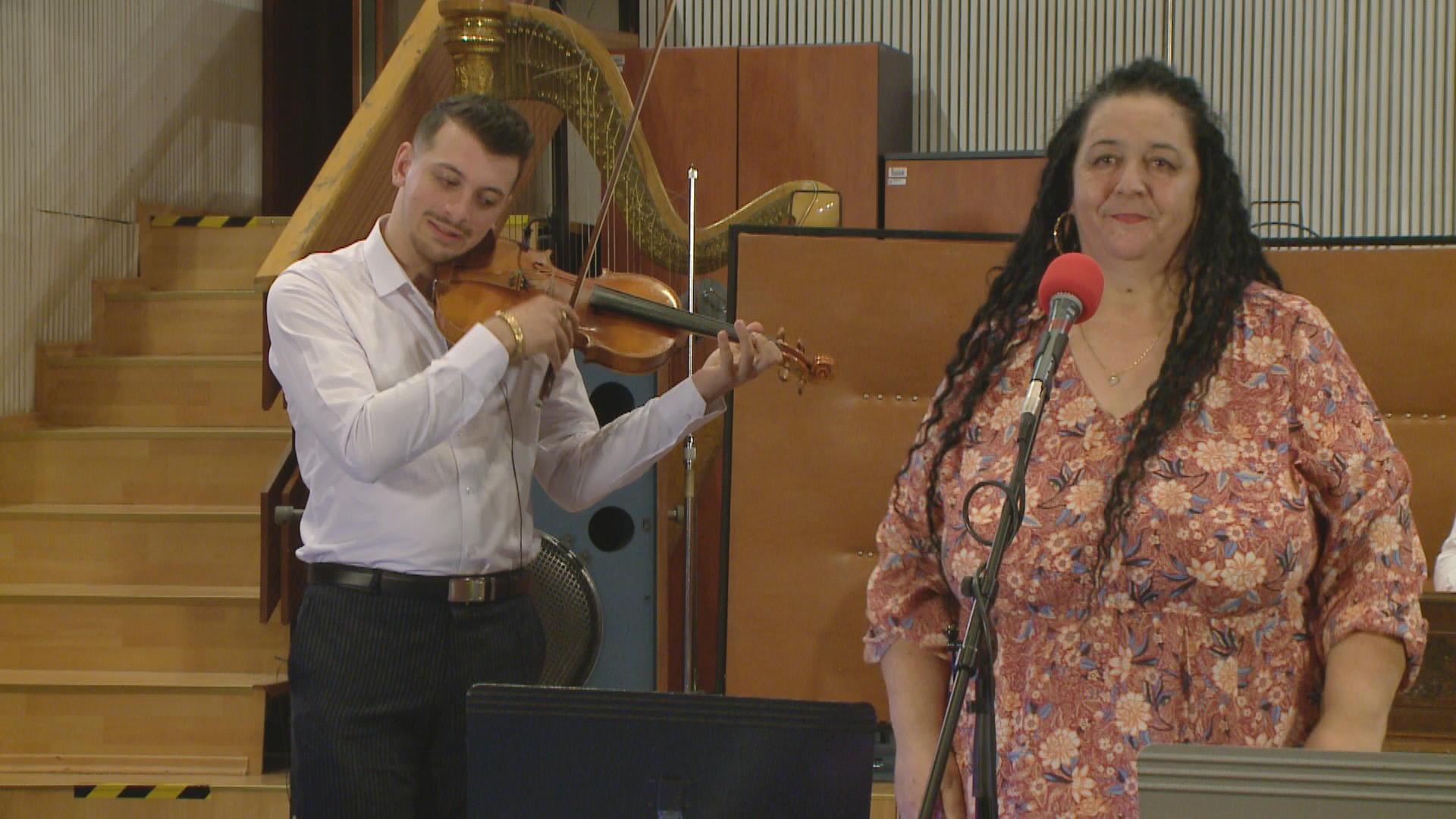 Sendreiovci Gypsy Band – Kalo, Kalo
