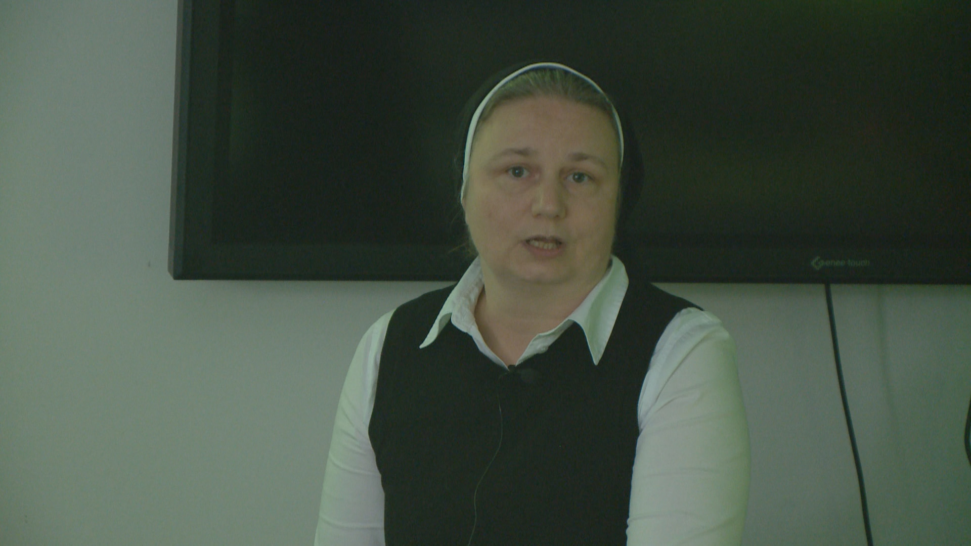 Silvia Zábavová – Rómske ženy a dievčatá v rómskej komunite Jarovnice